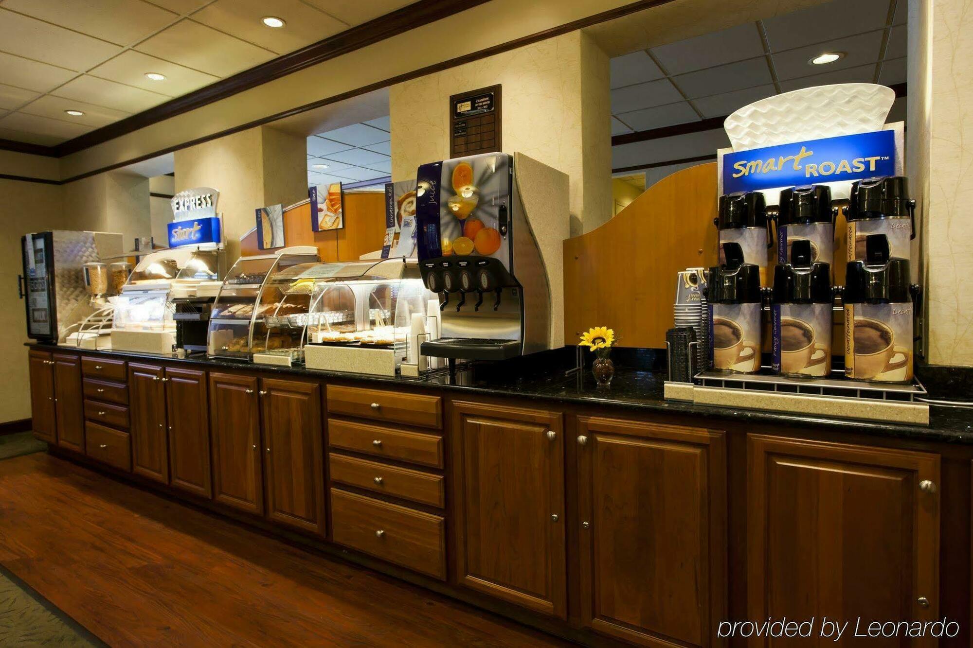 Holiday Inn Express Exton - Great Valley, An Ihg Hotel Restaurant photo